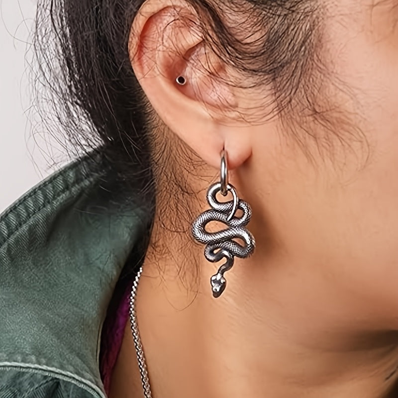 Shadowcoil – Black Snake Studs