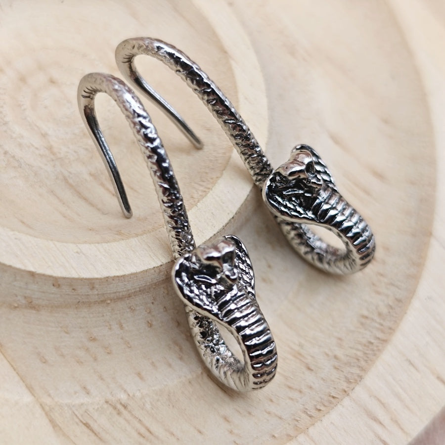 The Subtle Serpent – Sleek Unisex Earrings